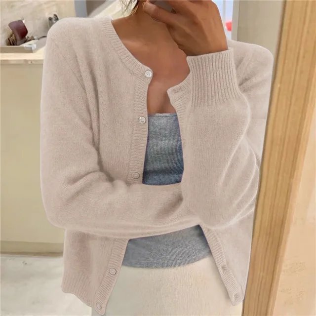 Elowen | Soft Knit Relaxed-Fit Button-Front Cardigan