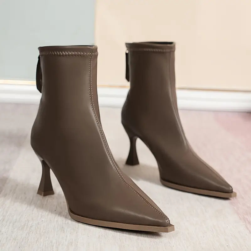 Claire | Pointed-Toe Kitten Heel Boots