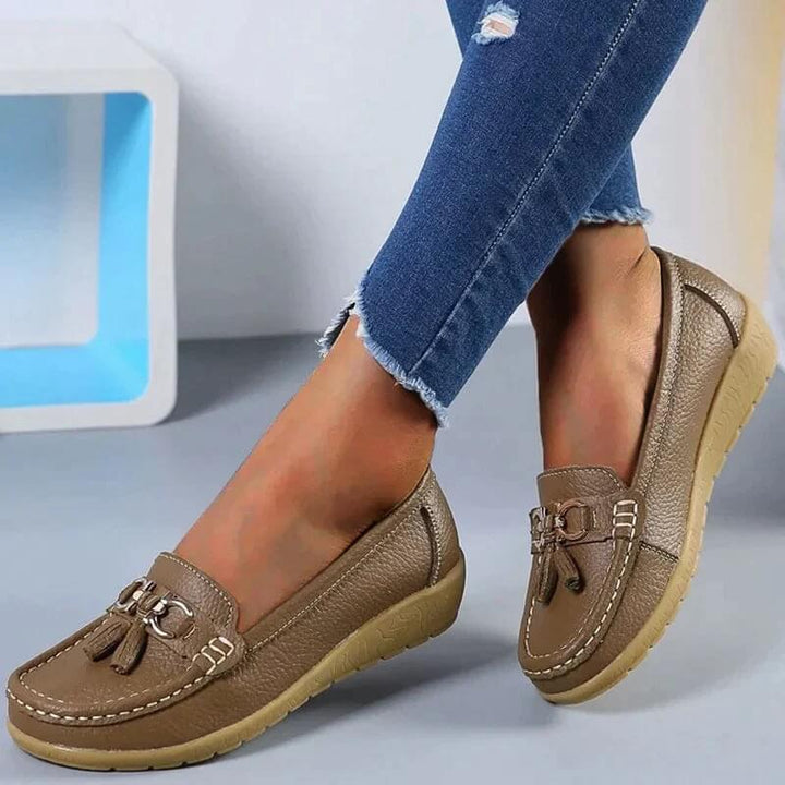 Celestria | Scarpe ortopediche senza lacci, eleganti e dalla calzata ampia, da donna