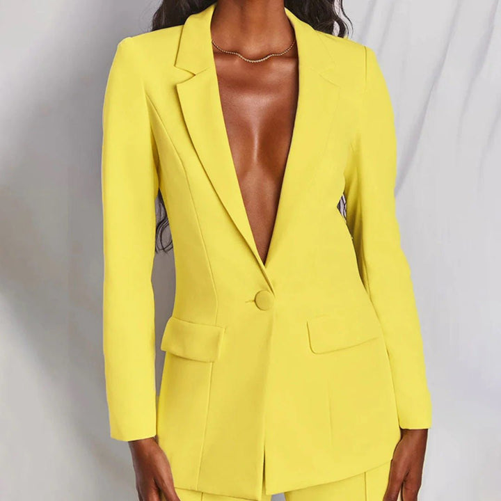 Lemora | Farbenfrohes tailliertes Damen-Set aus Blazer und Hose