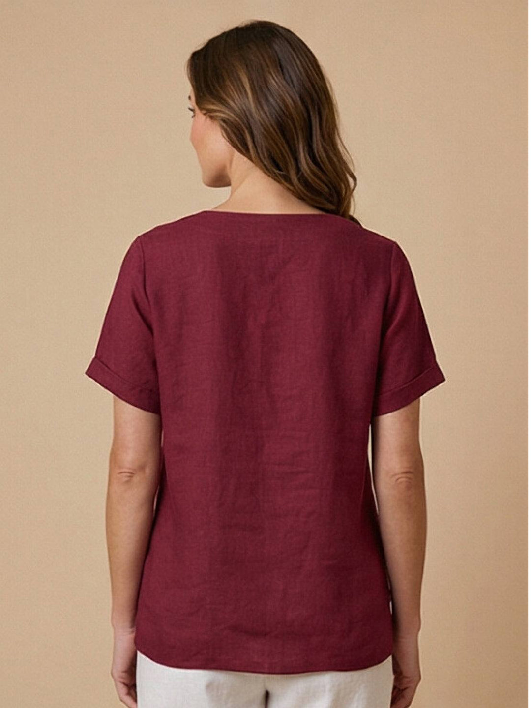 Elara | Blusa a maniche corte dalla vestibilità morbida in misto lino con dettaglio di bottoni